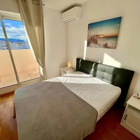 Avec Piscine Et Terrasse, Proche Plage, Climatise, Garage A - Fr-1-226a-184 Apartment Frejus
