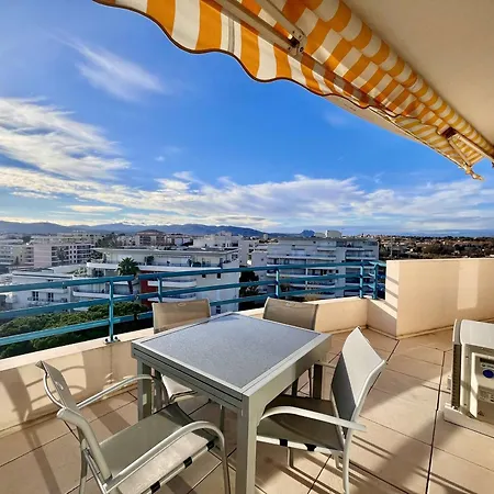 Avec Piscine Et Terrasse, Proche Plage, Climatise, Garage A - Fr-1-226a-184 Apartment Frejus